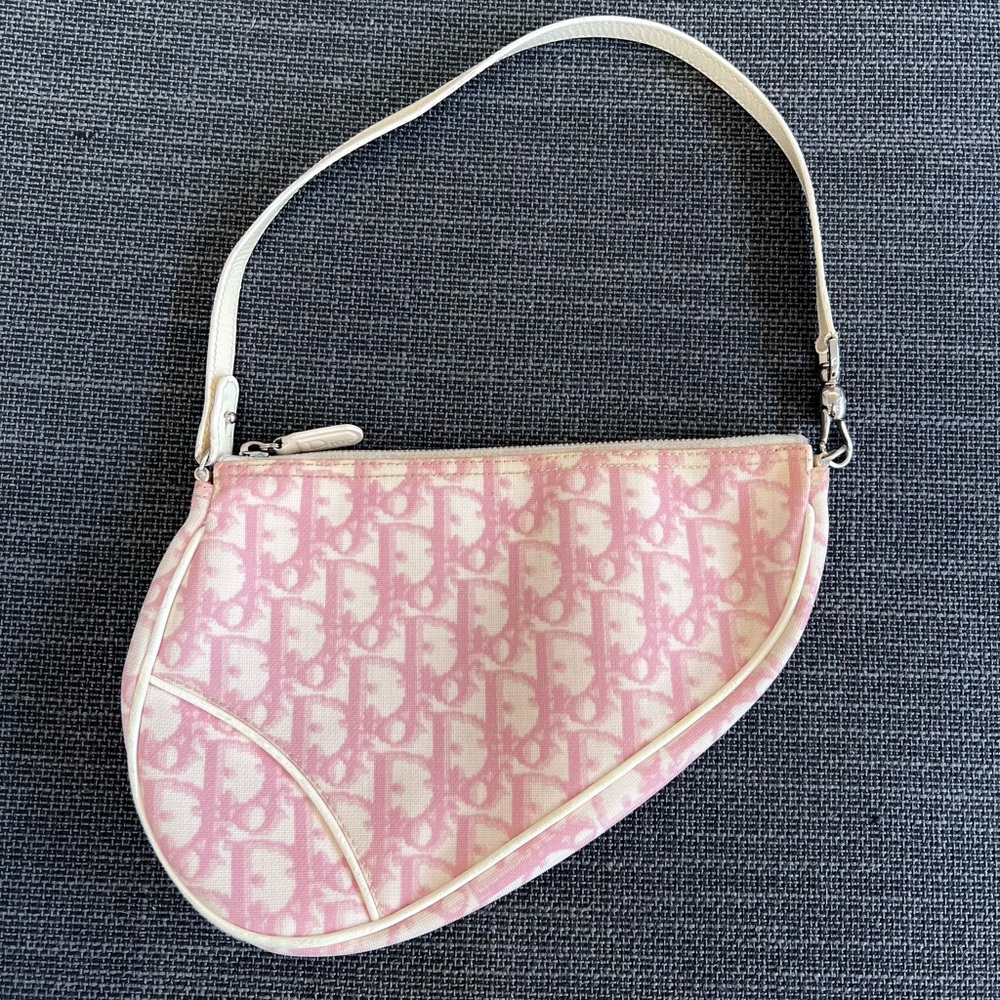 Christian Dior Diorissimo Girly pink mini saddle bag 💘